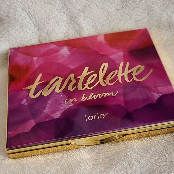 Tarte Tartelette in Bloom Palette - Picture 2 of 7